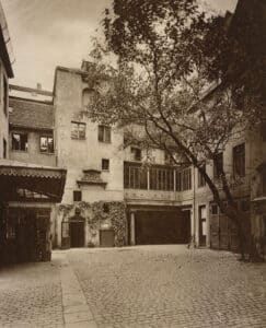 Courtyard at Klosterstrasse No. 87